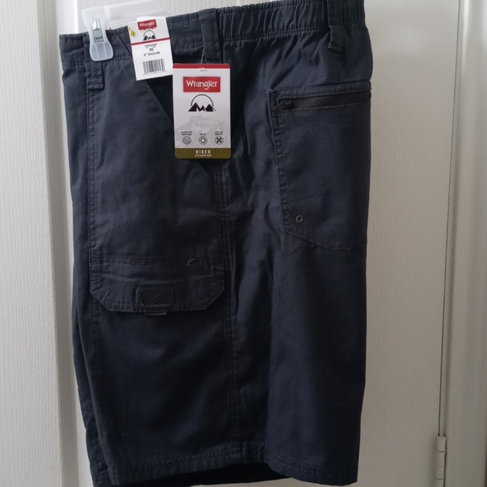 Wrangler hiker shorf